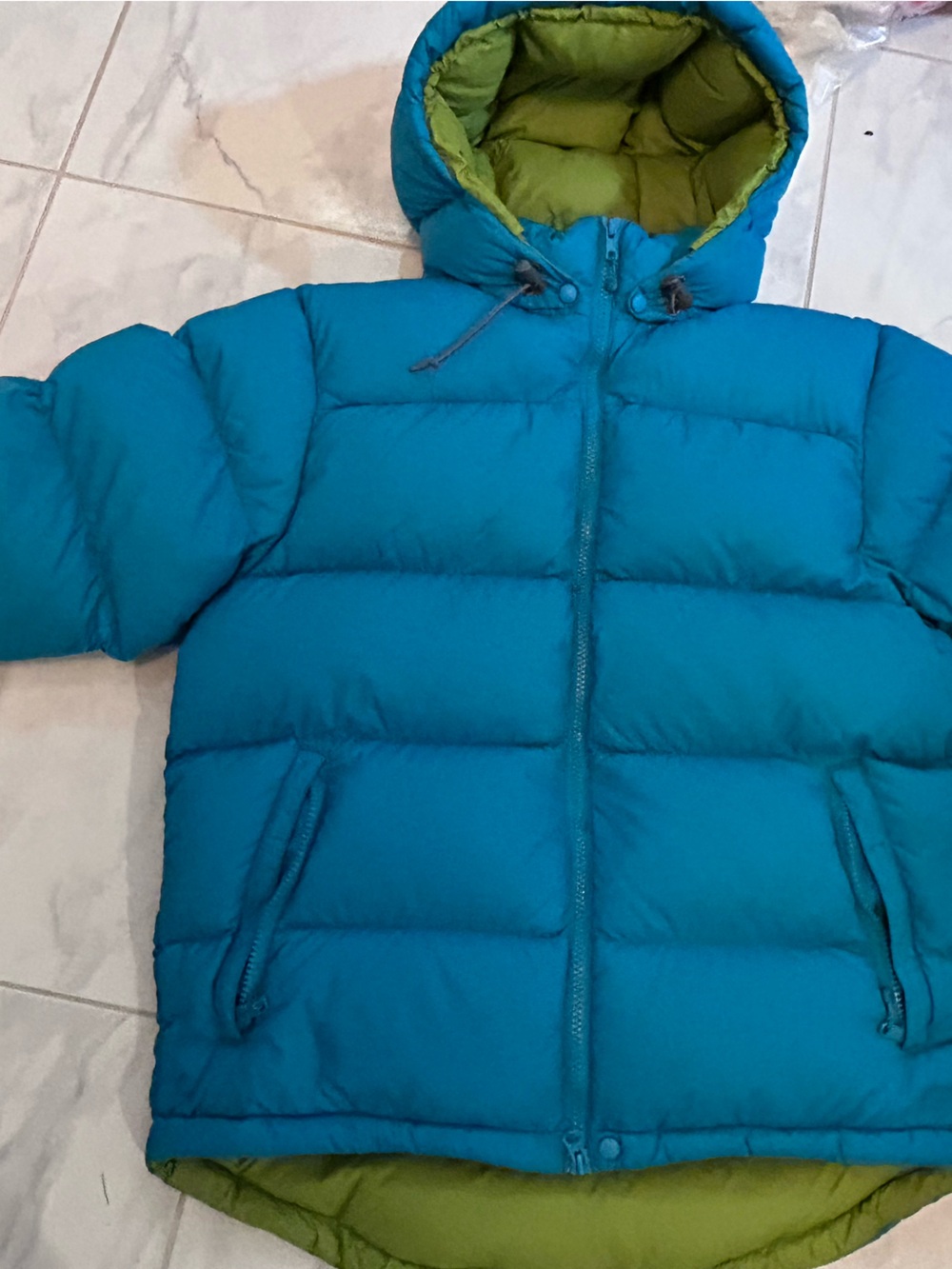 MEC Teal down filled Puffer Jacket with Green Lining. Hoodie